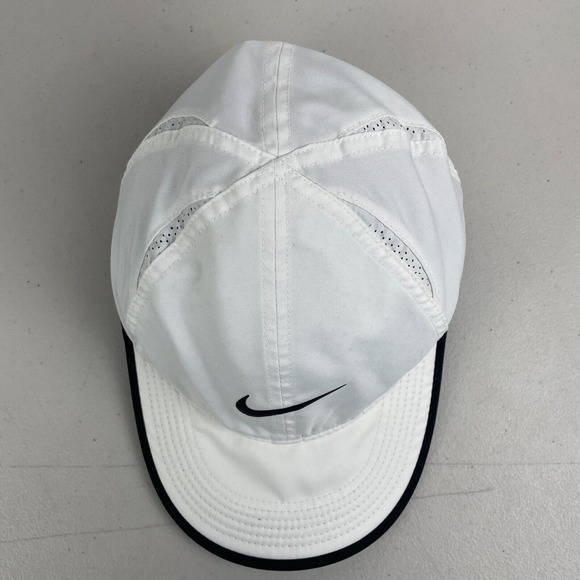 Nike Hat Dri Fit Featherlight Strapback White Black Trim Embroidered Hiking Run - Picture 2 of 8